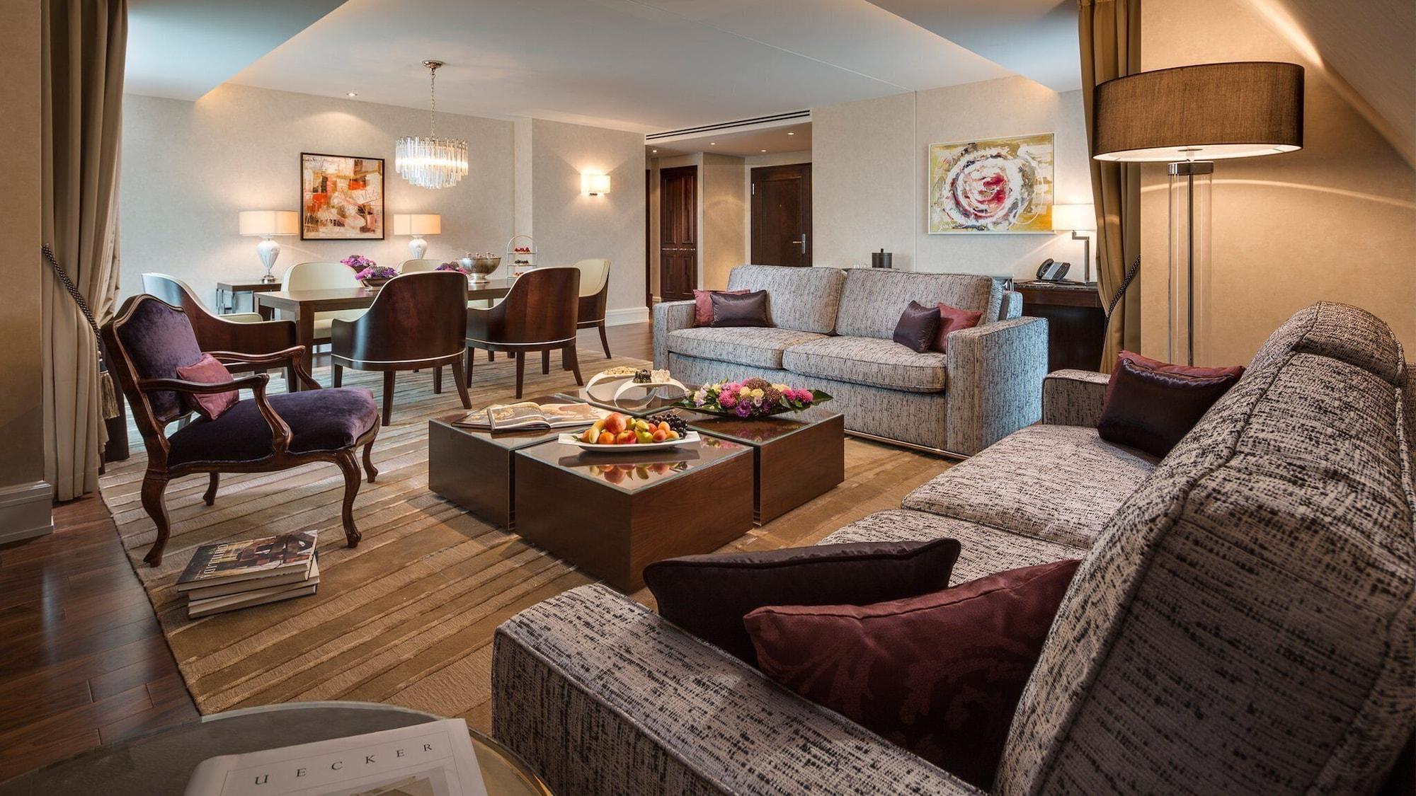 Breidenbacher Hof, Best Grandhotel 2025 - Die 101 Besten Düsseldorf Exteriör bild
